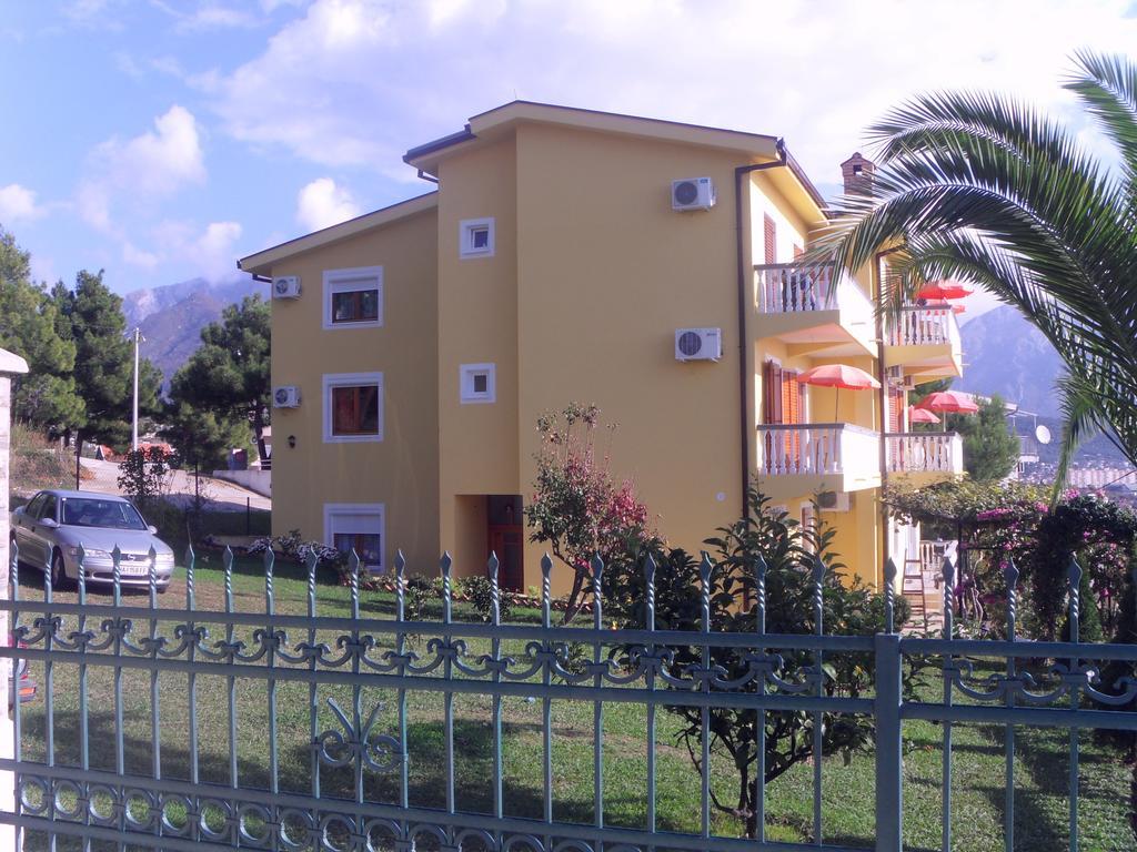 Guest House Morski Val Bar Buitenkant foto